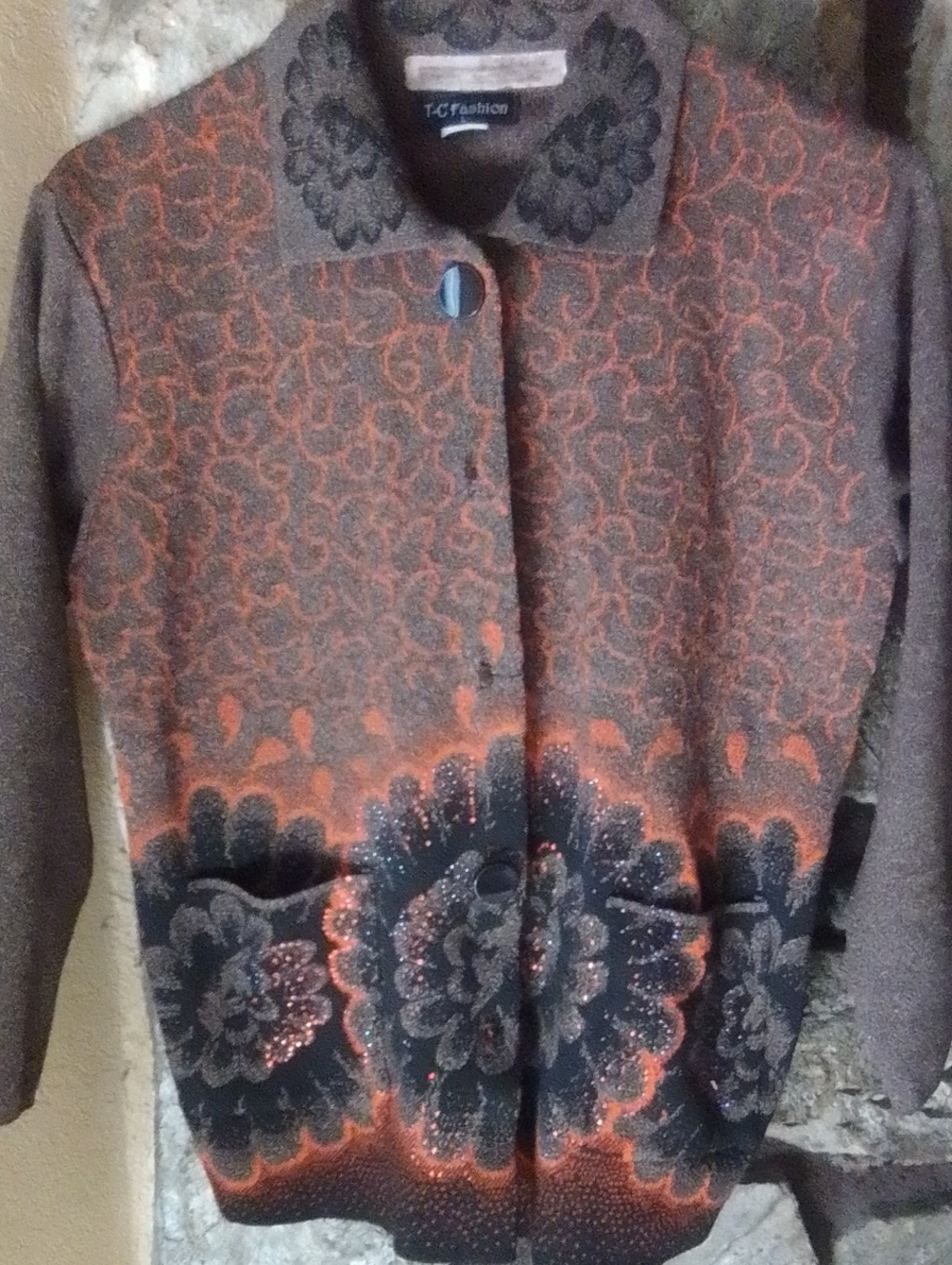 TC FASHION LIGHT WARM SWEATER SIZE L